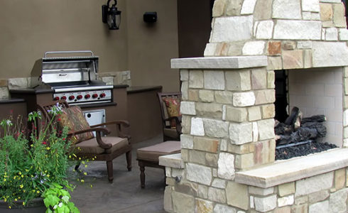 creating the perfect backyard fire pit