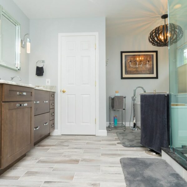 small bathroom remodel flooring