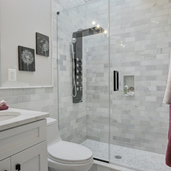 bathroom remodeling company